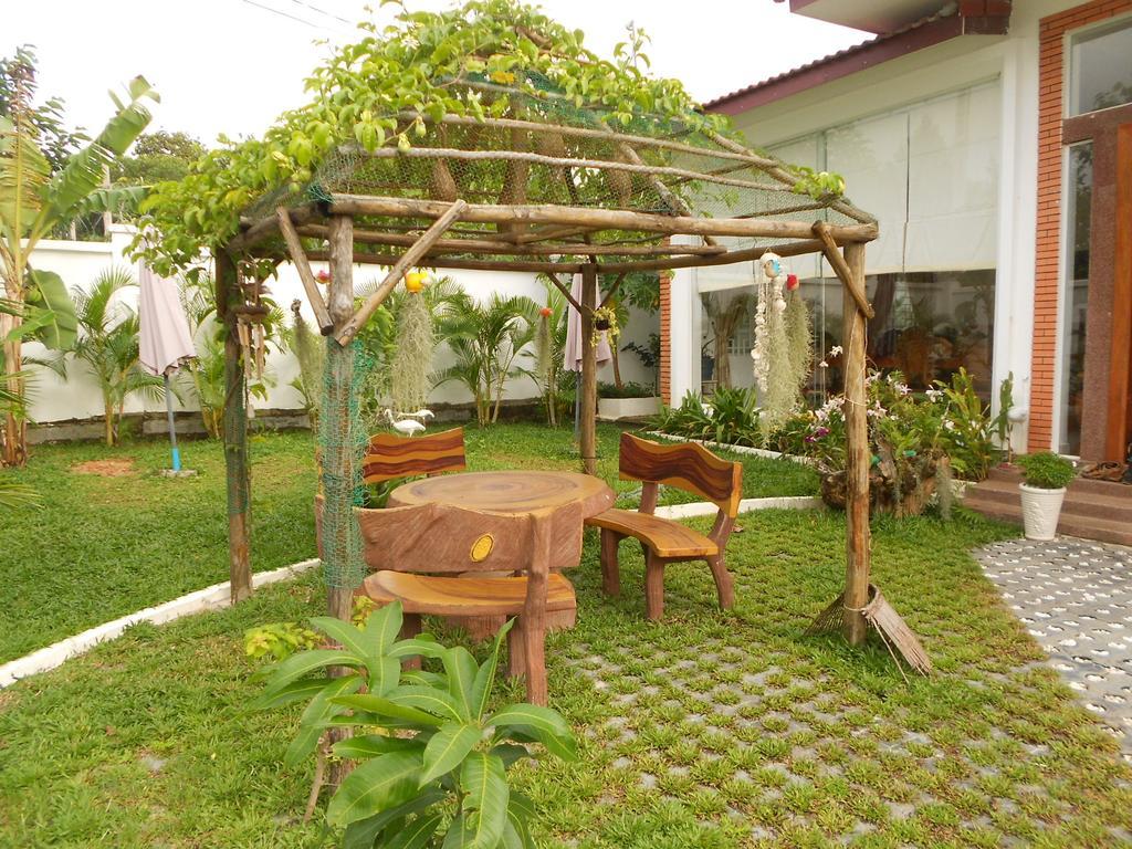 סיהאנוקוויל Swiss Villa מראה חיצוני תמונה